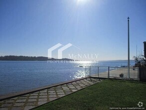 Building Photo - 7814 WA-302