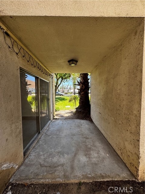 Foto del edificio - 475 E Cypress Ave