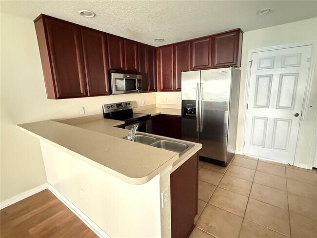 Foto del edificio - 287 Winding Vine Ln