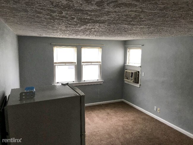Foto del edificio - 7360 Perry St
