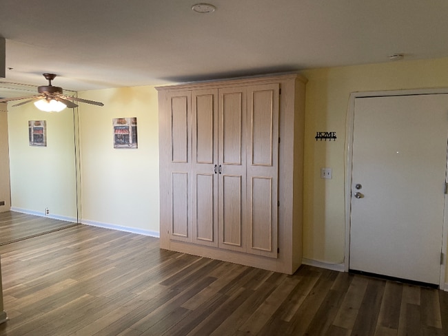 Foto del edificio - 12123 W Bell Rd