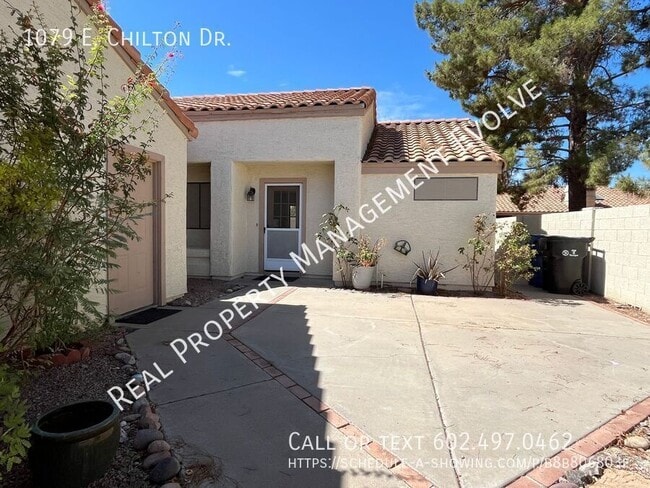 Building Photo - 1079 E Chilton Dr