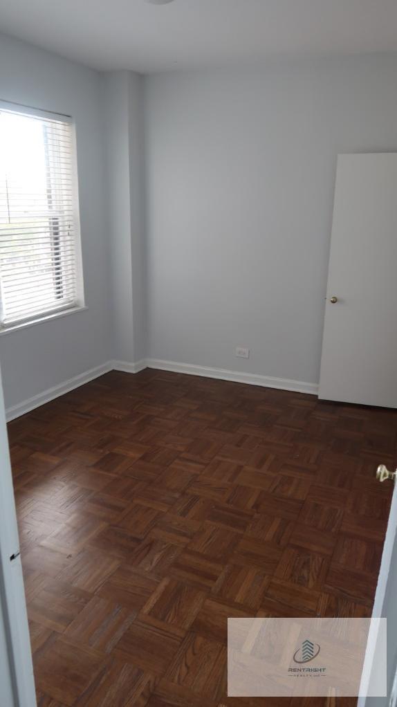 Foto del edificio - 534 W Stratford Pl