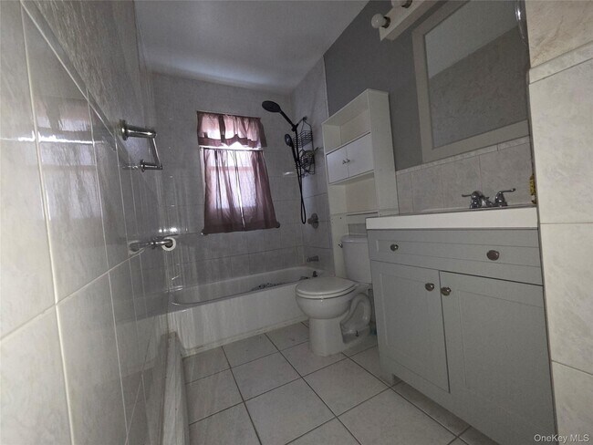 Foto del edificio - 657 N Delaware Ave