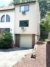 Building Photo - 60 Lawn Ave
