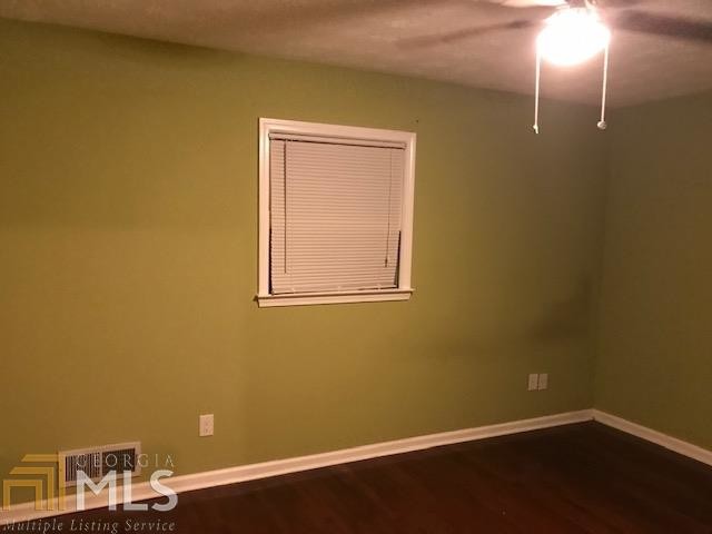 Foto del edificio - 2723 Ashworth Cir