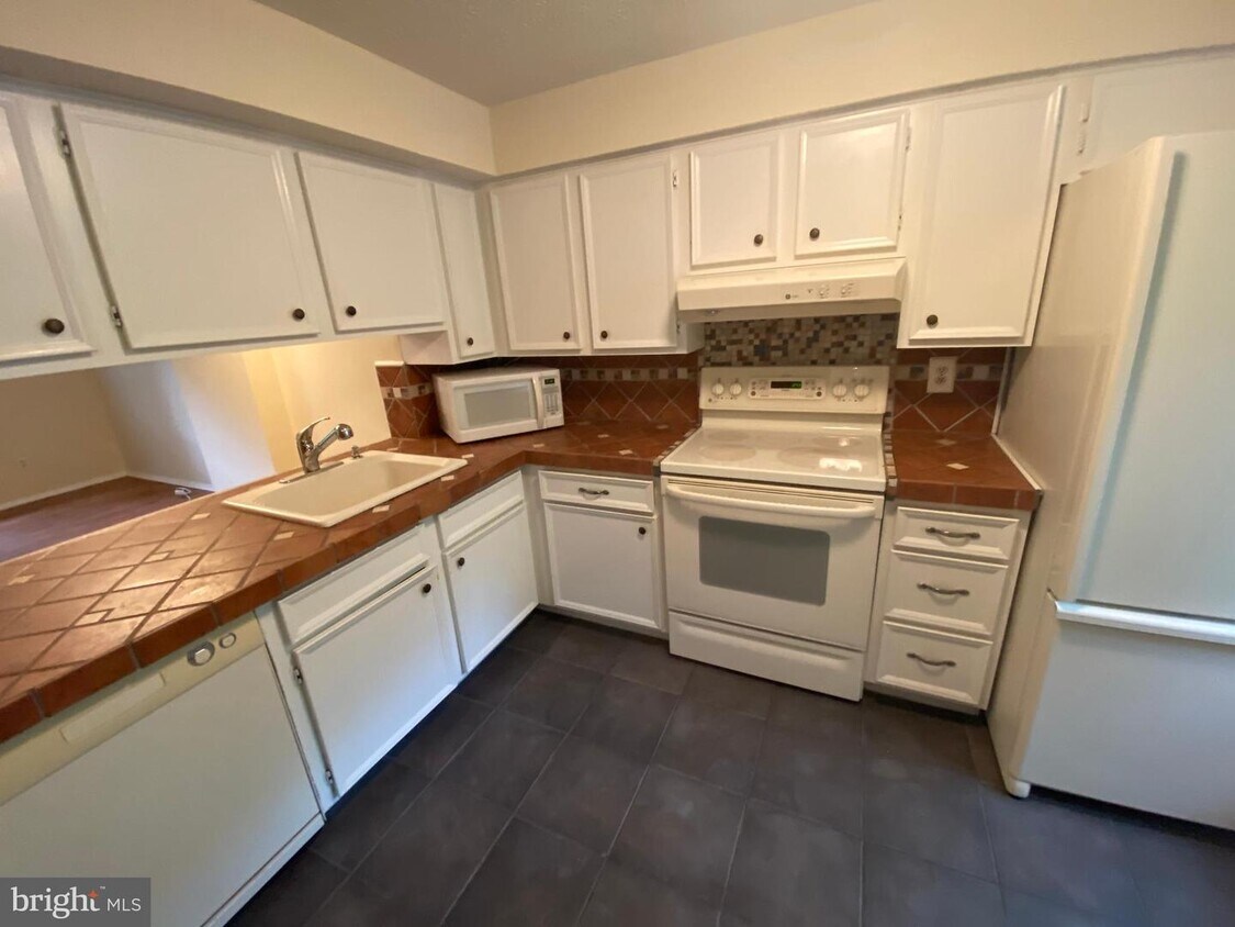 Foto principal - 1616 Harvest Green Ct
