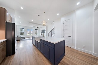 Building Photo - 1130 Miller Rd