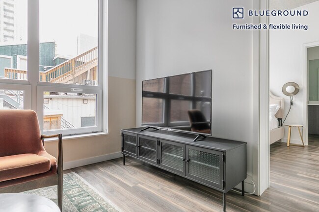 Foto del edificio - 61 W Erie St