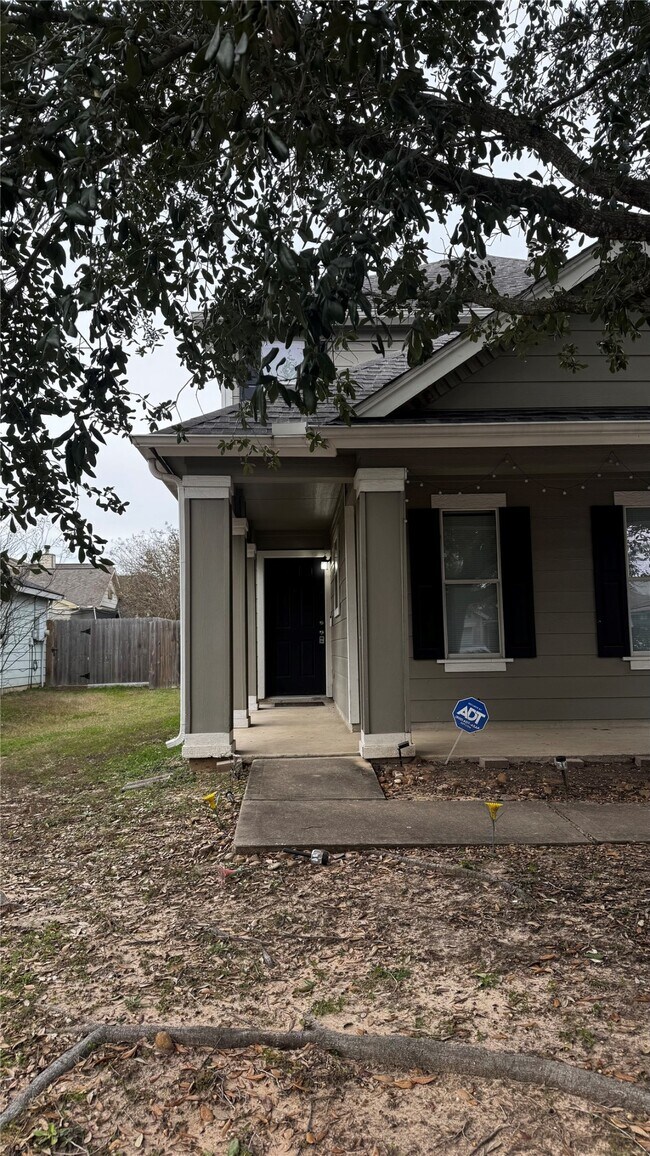 Foto del edificio - 6614 Bluestone Springs Ln