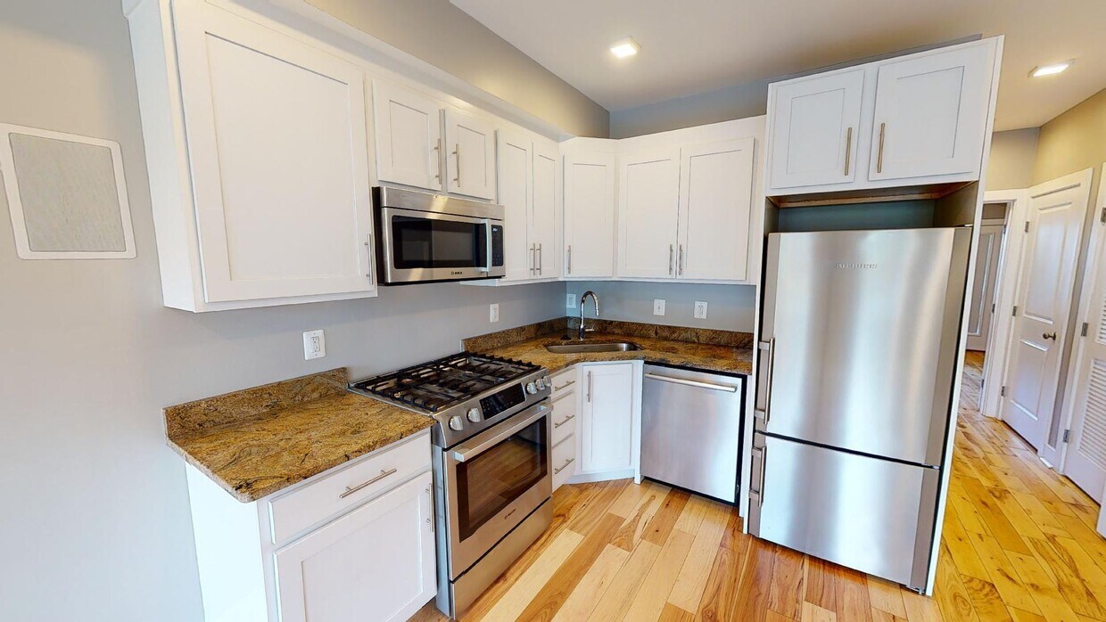 Primary Photo - 1152 Oates St NE