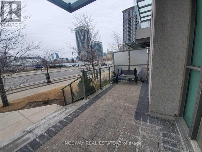 Photo du bâtiment - 339 Rathburn Rd W