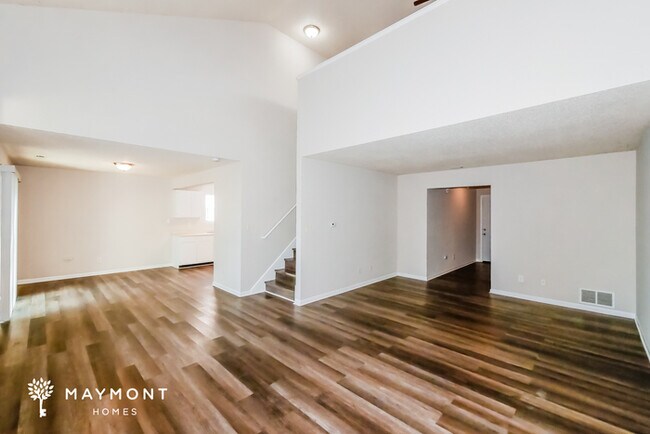Foto del edificio - 5425 Bluff View Dr
