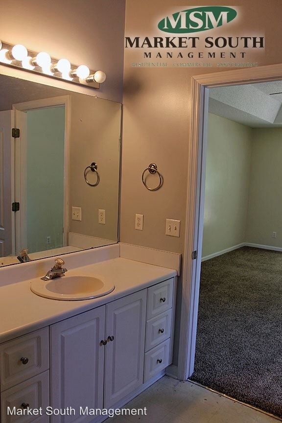 Foto del edificio - 4 br, 2 bath House - 110 St Ives Way