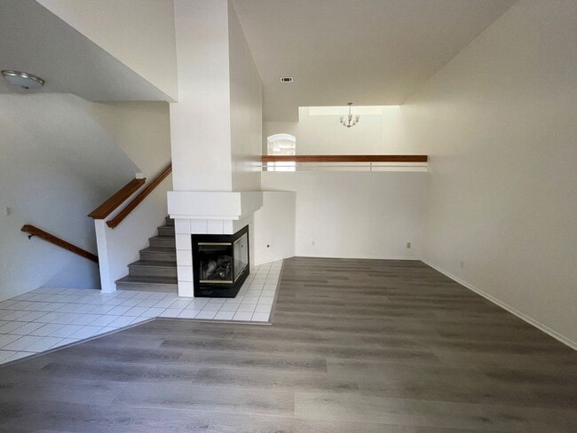 Foto del edificio - Desirable Cape Weston Condo