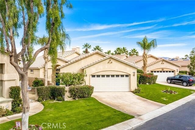 Foto principal - 79630 Carmel Valley Ave