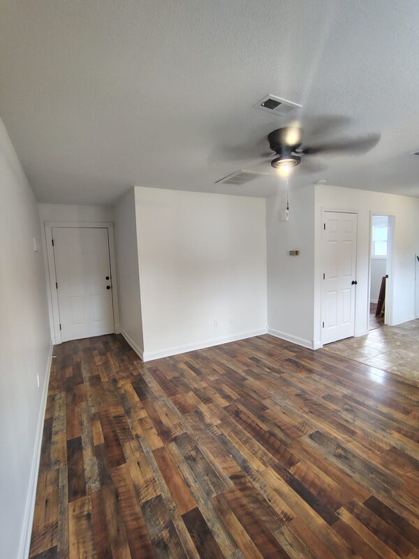 Foto del edificio - 704 S 2nd St