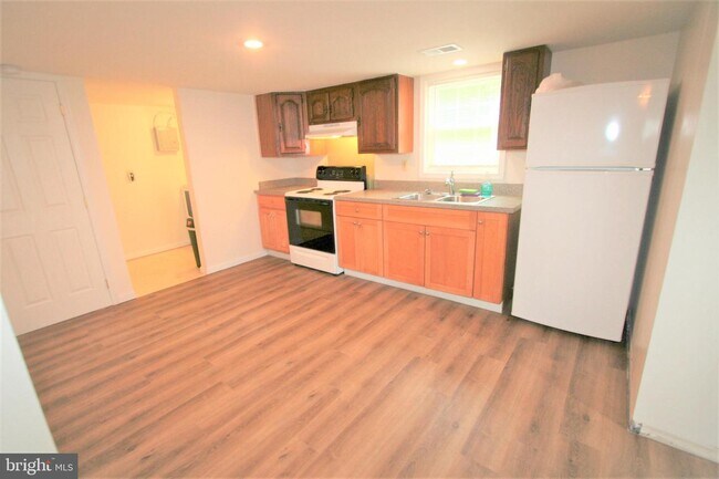 Foto del edificio - 4400 Ollies Turn Rd