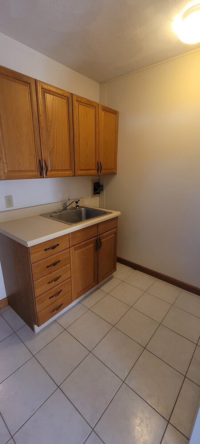 Foto del edificio - 15 Landers Rd