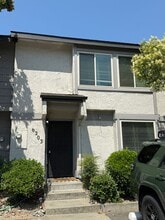 Building Photo - 6203 Ackland Ct