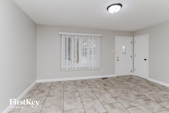 Foto del edificio - 4458 Poplar Ave