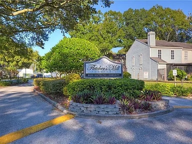 Primary Photo - 13917 Fletchers Mill Dr