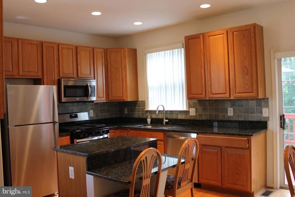 43149 Huntsman Square, Broadlands, VA 20148 Townhouse for Rent in