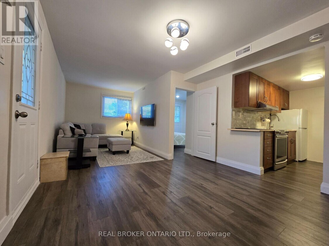 Photo principale - 60 Heatherside Dr