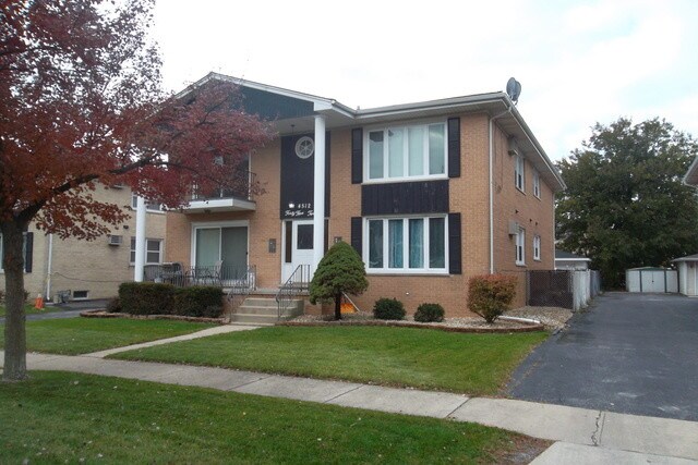 Building Photo - 4512 Elm Ave