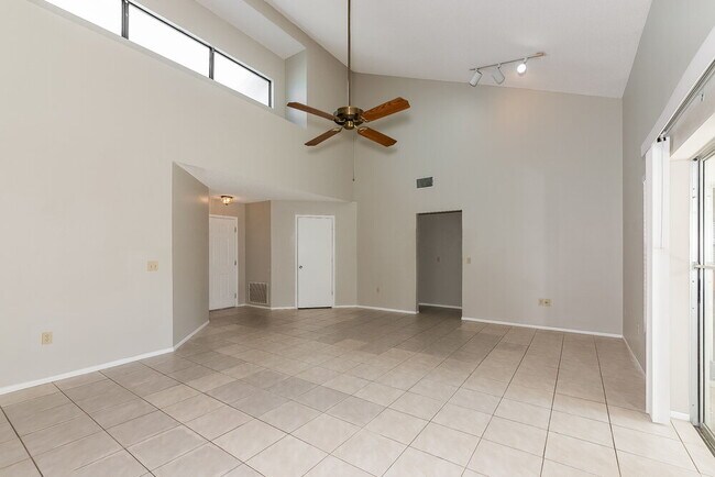 Foto del edificio - 701 49th St E