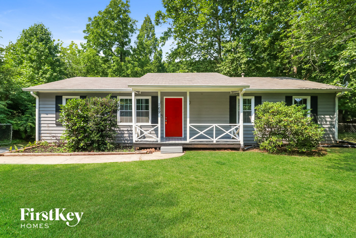Primary Photo - 169 Rabbit Hill Rd
