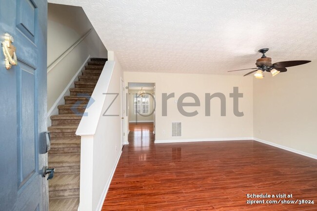 Foto del edificio - 3869 Waldrop Ln