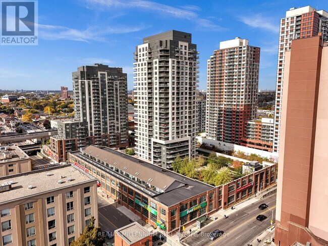 Photo du bâtiment - 1410 Dupont St