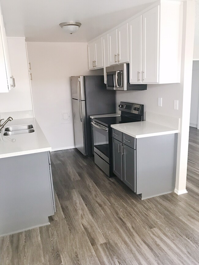 Kitchen - Saticoy Gardens