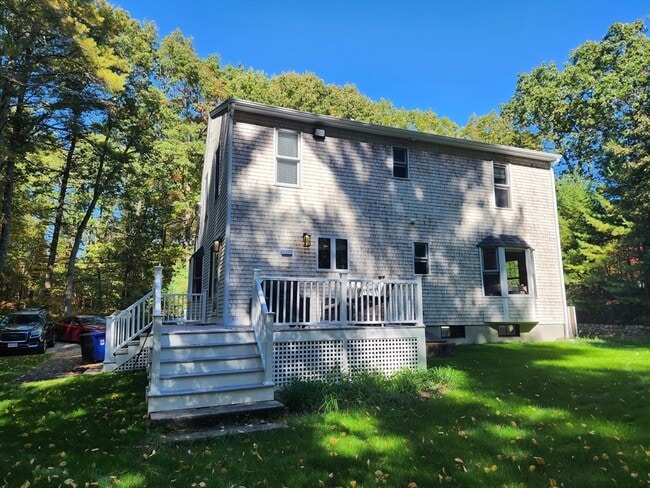 Building Photo - 163 Quanapoag Rd