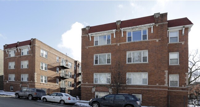 Building Photo - 2101 E 67th St