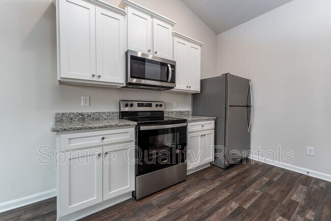 Building Photo - 4701 Hazelburn Dr