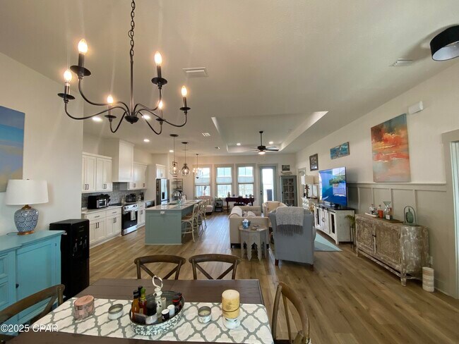 Foto del edificio - 3784 Redbud Wy