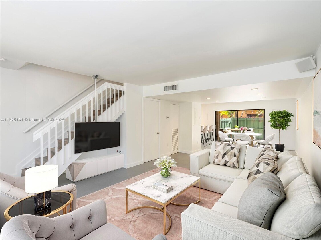 Foto principal - 10224 SW 77th Ct
