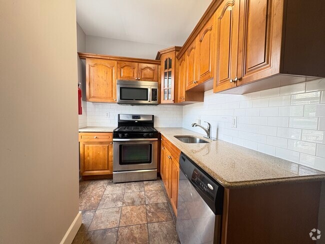 Building Photo - 42 Jewett Ave
