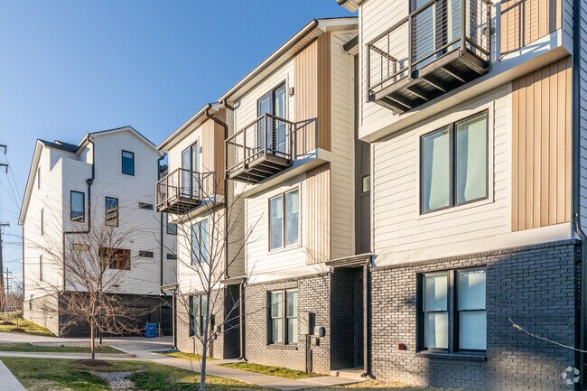 764 E Argyle Ave Nashville Tn 37203 Apartments Nashville Tn Apartments Com