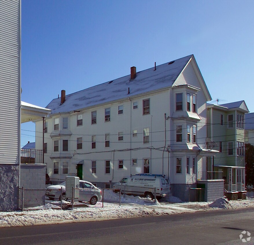 125 Robeson St, Fall River, MA 02720 Apartments in Fall River, MA