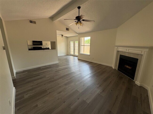 Foto del edificio - 1128 Orchard Park Cir