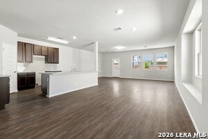 Foto del edificio - 2434 Dry Moss Way