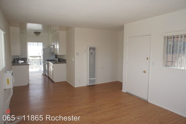 Interior Photo - 11865 Rochester Ave