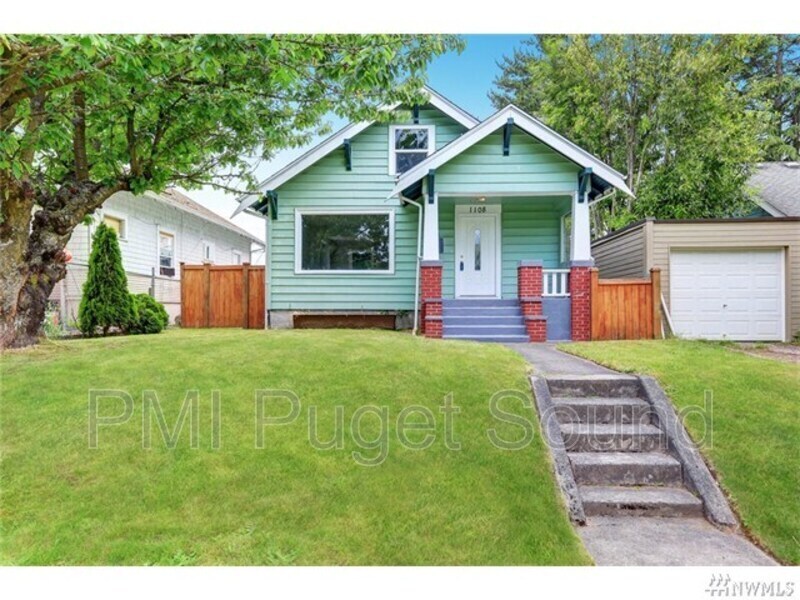 Primary Photo - 1108 S Ridgewood Ave