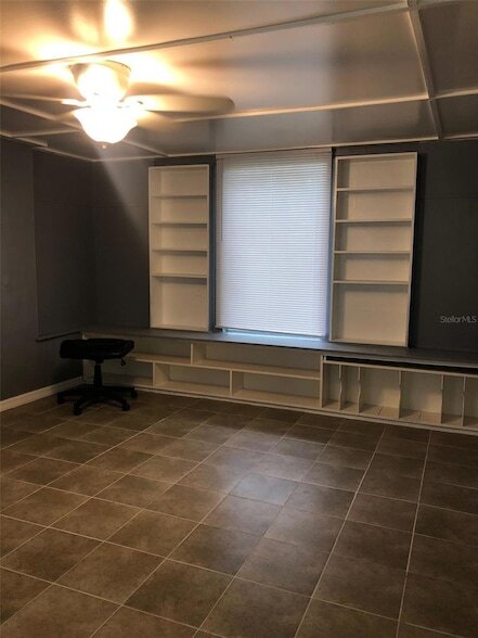 Foto del edificio - 2201 S Park Ave