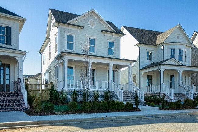 Building Photo - 3013 Long Br Cir