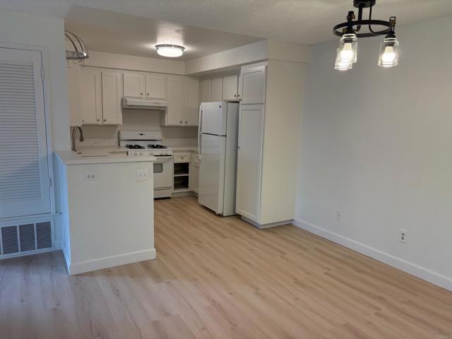 Foto del edificio - 12229 Carmel Vista Rd