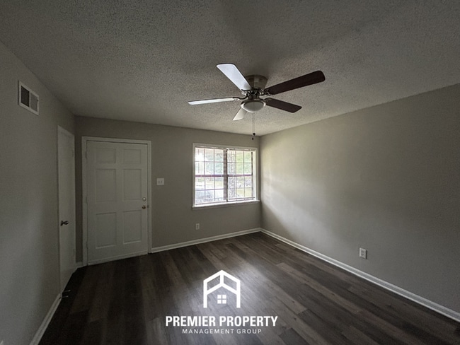 Photo - Charming 3BR Southaven Home in Quiet Cul-de-Sac | Hardwood Floors & Fenced Yard